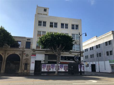 Classic Hollywood Buildings Refreshed For New Era The Hollywood