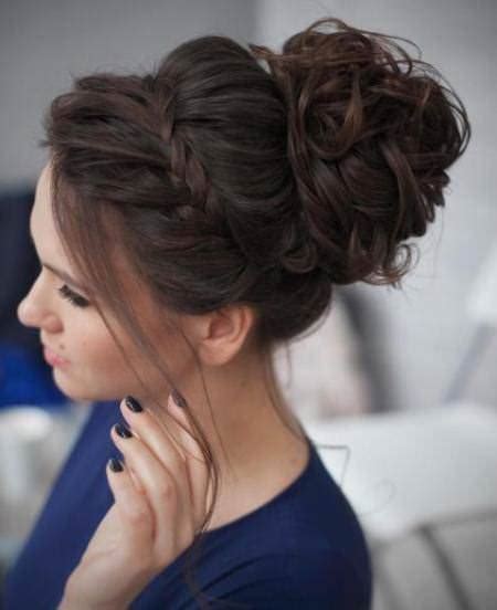 Pretty Buns For Prom Style And Beauty
