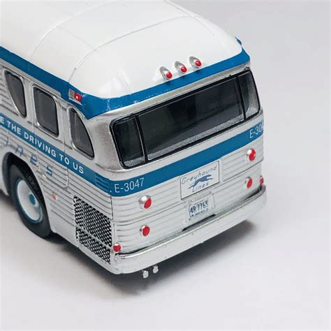 Gm Pd4104 Greyhound Coach Bus Model Buses Hobbydb