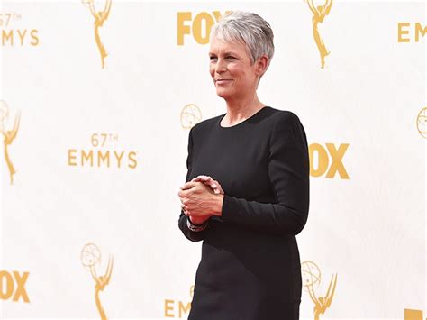 Jamie Lee Curtis Reflects On Her Opioid Addiction After Princes Death