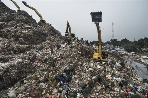 Where Is The Biggest Garbage Dump On Earth The Earth Images Revimageorg