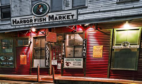 Harbor Fish Market Photograph By Richard Bean