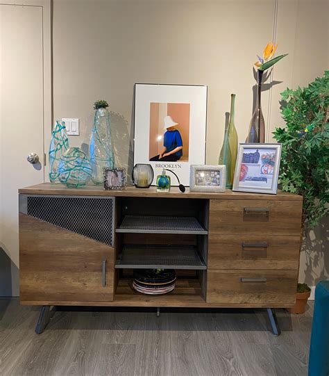 Tony - Future Furniture