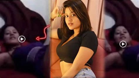 Anjali Arora Viral Video After Alleged Sex Tape Aagyi Na Fir Se Unhi Harkato Pe After Her