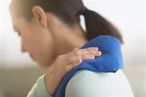 When Might Shoulder Pain Be A Sign Of Lung Cancer Or Mesothelioma