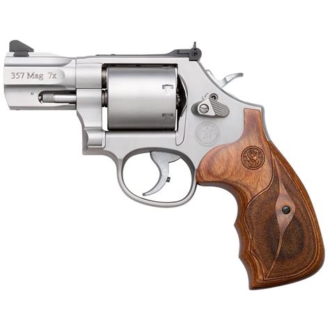 Promotinoal content for smith & wesson. Pin on Like to have