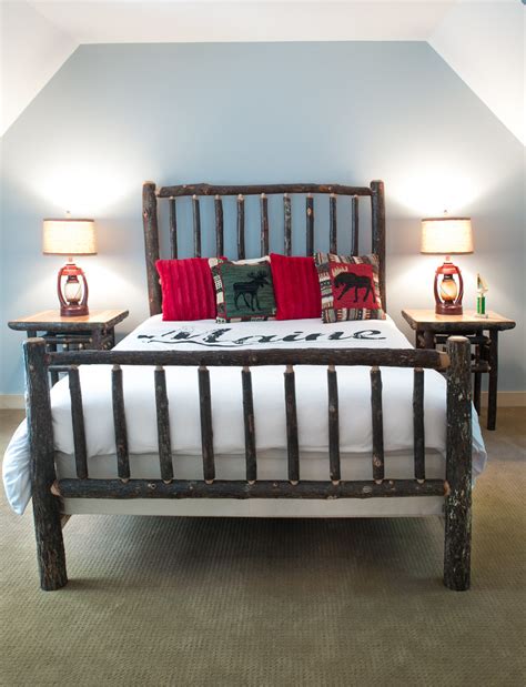 We are an organic mattress store located in nyc, indy, and portsmouth, nh and offer healthy products online as well. Rustic Maine Lake House - Rustic - Bedroom - Portland ...