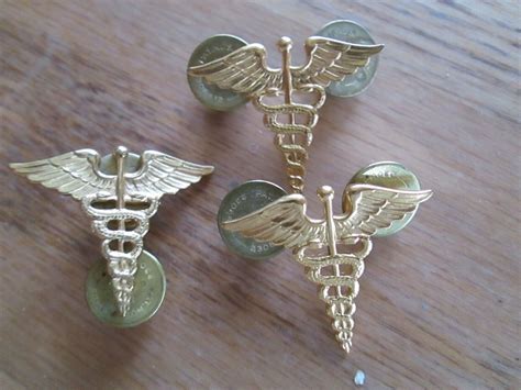 Ww2 Us Army Medical Corps Caduceus Collar Insignia Ae Co Pin Back