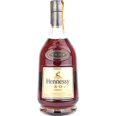 Hennessy Vsop Cognac 700ml Wines And Spirits Walter Mart