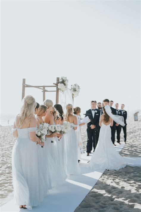 All White Relaxed Malibu Beach Wedding Weddingomania