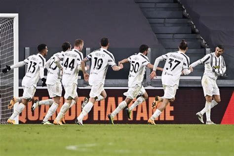 Coppa italia match juventus vs genoa 13.01.2021. Juventus 3-2 Genoa (AET): Debutant Hamza Rafia Puts Bianconeri Into Coppa Italia Last Eight