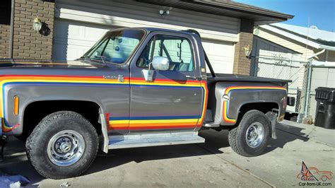 1977 Chevrolet Rainbow 4x4 Truck Chevy Scottsdale Stepside Classic Vintage