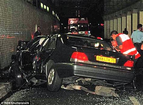 Diana starb im august 1997 zusammen mit ihrem freund dodi el fajed und dem fahrer henri paul im alter einer untersuchung der französischen behörden von 1999 zufolge wurde der unfall dadurch. Princess Diana sparked rift between Philip and the Queen ...