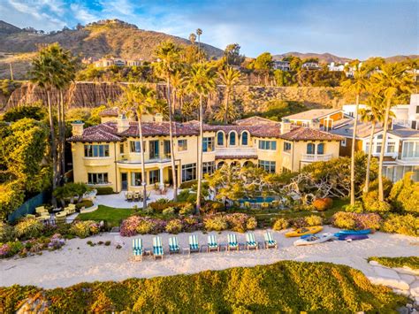 Luxe Life Take A Tour Of This Seaside Malibu Palace Necn
