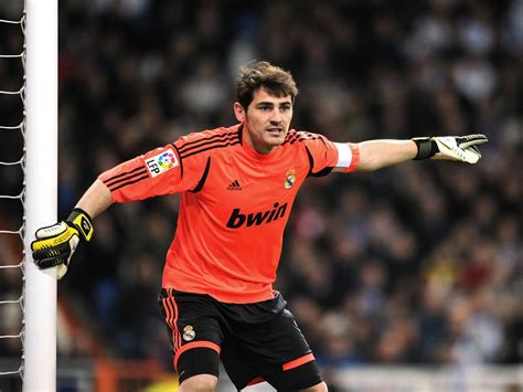 Real Madrid Await Iker Casillas Injury Update The Independent The