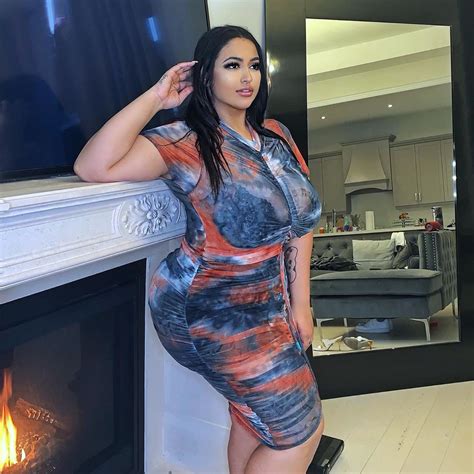 Miss Diamond Doll Wiki Biography Plus Size Model Age Height Aria Art Findsource