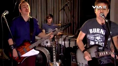 Sebastián sichel ramírez (santiago, 30 de julio de 1977) es un político y abogado chileno. Francisco González - "Real o ilusión" en Moov // VÍA X « Via X