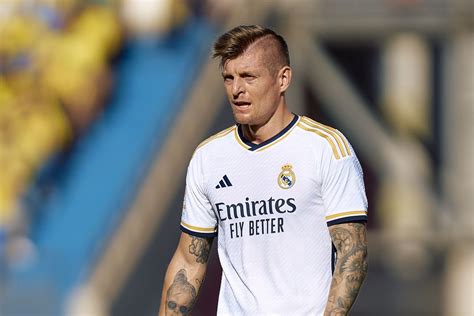 Report Real Madrids Toni Kroos Toying With Idea Of Return To German