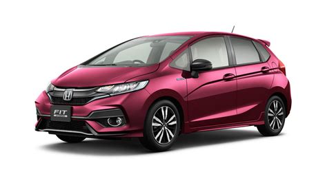 Honda jazz is the perfect match to every kind of fun. 2017 Honda Jazz facelift announced, 135 hp Sport Hybrid ...
