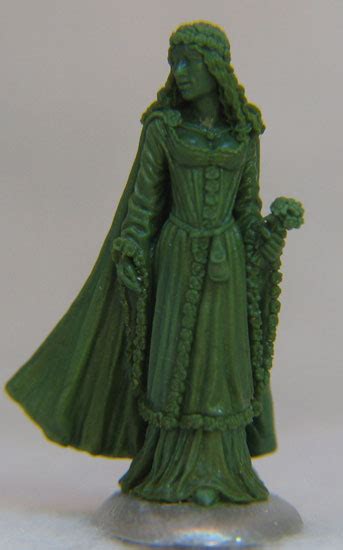 Maid Marian Courtly Garb Dark Sword Miniatures