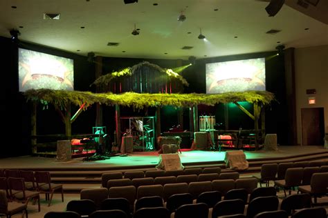 Pin On Church Stage Designs