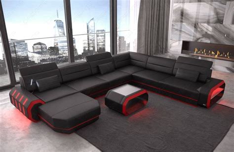 Das wohnzimmer ist der lebensmittelpunkt einer wohnung und wer von einem hohen maß an bequemlichkeit profitieren will, entscheidet sich für eine. Modern Leather Sofa Brooklyn XL Shape