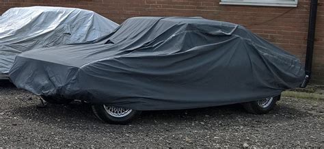 Whether it be a waterproof car cover to get your through the winter months or the best car covers for protection against all the element, our vehicle covers are the ideal choice for you. Shop Parts :: Accessories :: Waterproof Car cover - FLEECE ...