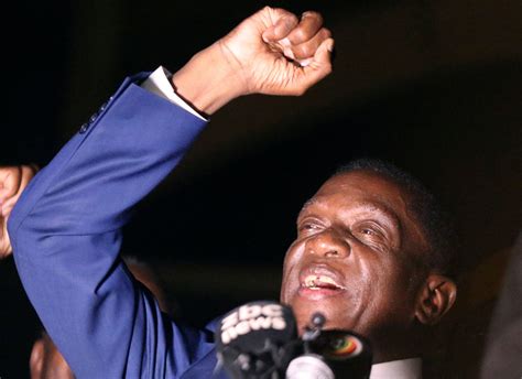 Zimbabwes Incoming Leader Emmerson Mnangagwa Returns Home To Cheers