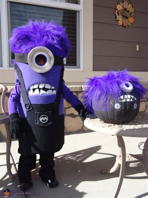 Coolest Homemade Purple Minion Costume Photo 29