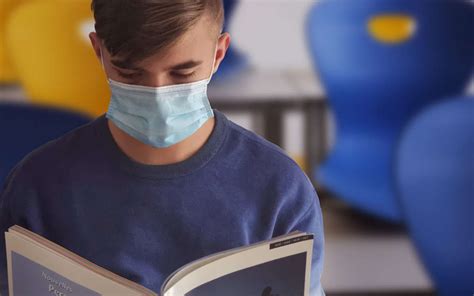 April dürfen in bayern 14 prozent der schülerinnen und schüler zurück in die schule. Schülerin positiv auf Corona getestet - 103 Schüler in ...