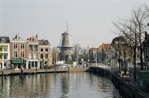 File:Leiden, NL-6737.jpg - Wikitravel Shared