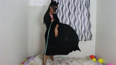 Kate Balloon Stuffing Pump To Pop 🎈💥🎈💥 Youtube