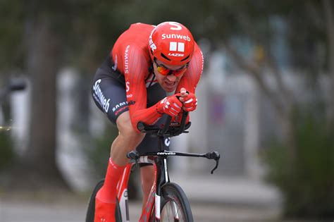 24 hours with tom dumoulin at the giro d'italia. Tom Dumoulin Cervelo : Zo Ziet De Nieuwe Tijdritfiets Van ...