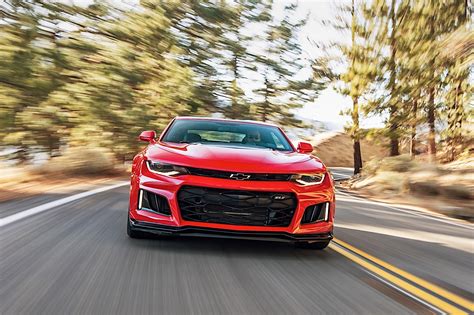 Detailed features and specs for the used 2015 chevrolet camaro zl1 including fuel economy, transmission, warranty, engine type, cylinders, drivetrain and more. CHEVROLET Camaro ZL1 specs & photos - 2016, 2017, 2018 ...