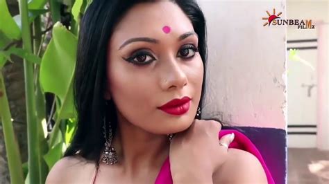 Saree Lover Hot And Sexy Nancy Pink Saree Saree Photoshoot Youtube
