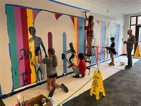 Mount Pleasant Academy Fifth Graders Create Mural Education