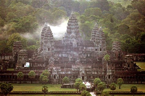 In Cambodia Toxic Air Threatens Timeless Ruins