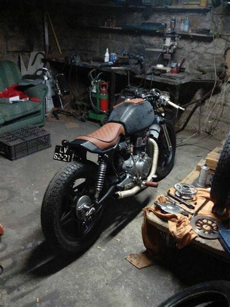 Pin By Qadratexe On Mostly Motorcycle Cafe Racer Honda Cafe Racer