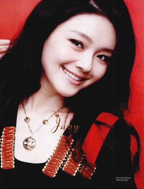 She is most well known for her role as shan cai in taiwanese drama meteor garden Barbie Hsu