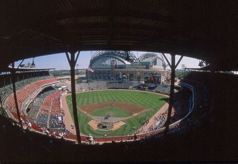 Check spelling or type a new query. County Stadium - History, Photos and more of the Milwaukee ...