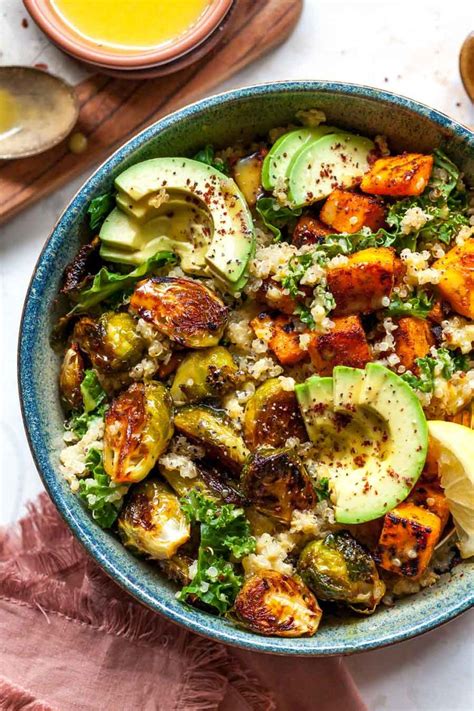 Quinoa And Veggie Power Bowls Recipe Whole Food Recipes Veggie