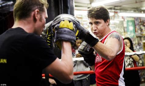 Jun 01, 2021 · prime minister justin trudeau has been spotted with a cane this week, after reportedly getting into a frisbee accident over the weekend. Canadian Prime Minister Justin Trudeau boxes at Gleason's ...