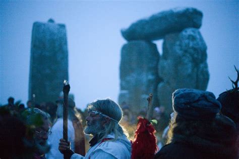 A Druid Ceremony Is Held During The Winter Solstice At Stonehenge Winters Tale Stonehenge