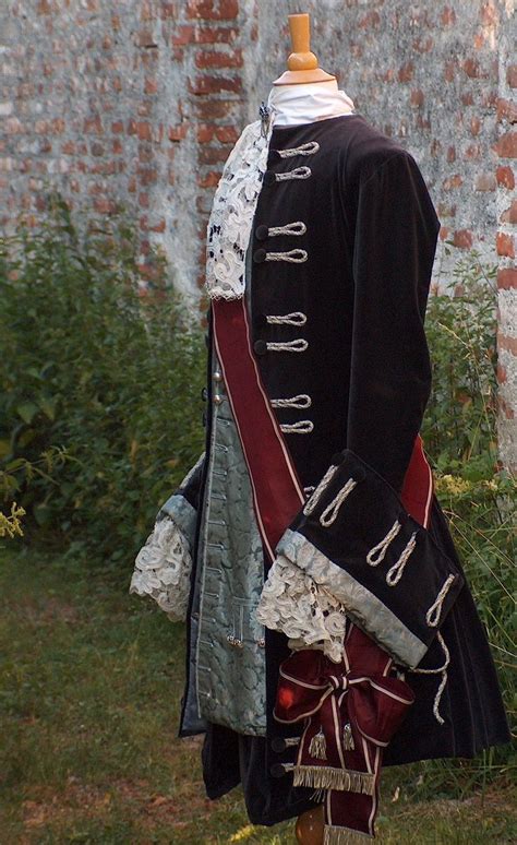 Noblemans Attire 18th Century Clothing 18th Century Costume