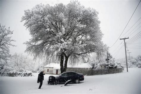 Does it snow in greece? Severe weather conditions in Greece expected to worsen ...