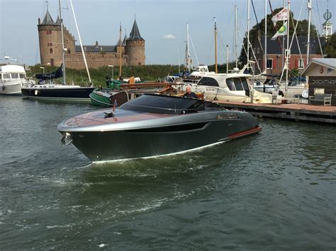Riva Rivamare 38 Lengers Yachts Luxury Yacht Dealer Europe