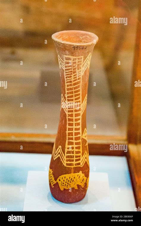 Egypt Cairo Egyptian Museum Vase Coming From Cemetery U Umm El Qab Abydos Late Predynastic