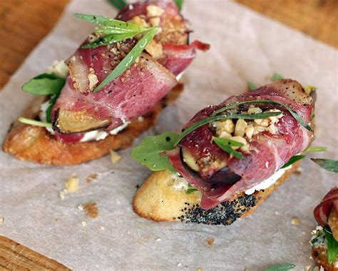 Pancetta Fig And Cheese Crostinis Food Jamie Oliver Recipes Open Face Sandwiches
