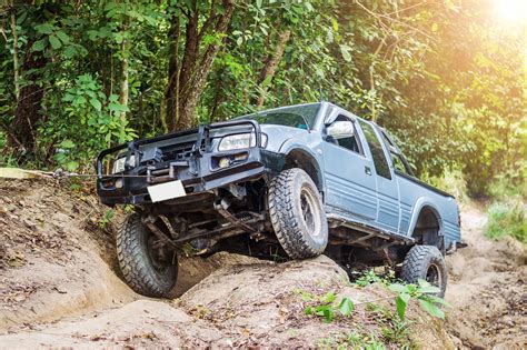 7 Off Road Driving Tips Every Driver Should Know Go Motors