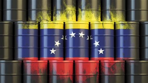 Venezuelan Oil Output Heads To 29 Year Low As Cash Crunch Grows Rigzone
